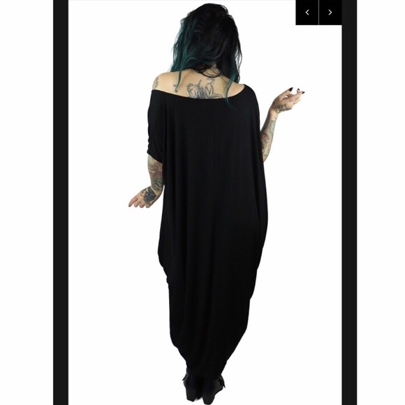 Foxblood Raven Maxi Dress - Picture 2 of 11